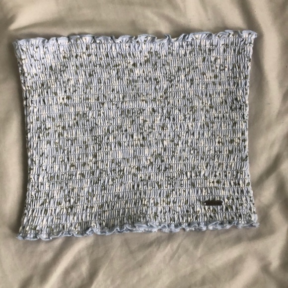 Hollister crop top - Picture 1 of 3